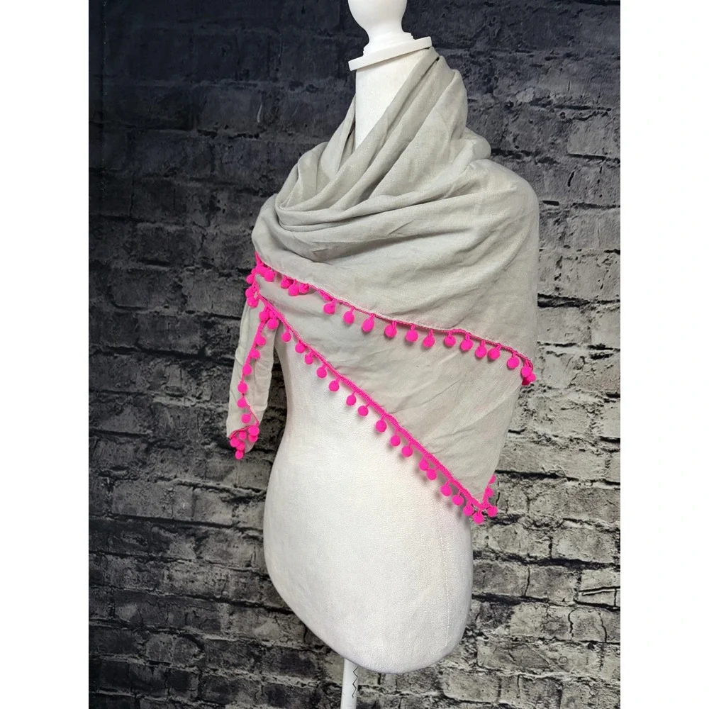 Hollister Scarf Womens One Size Gray Pink Pom Pom Fringe Square Wrap Boho